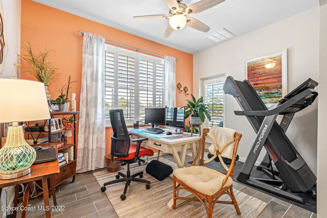 Photo of 982 Peta Way