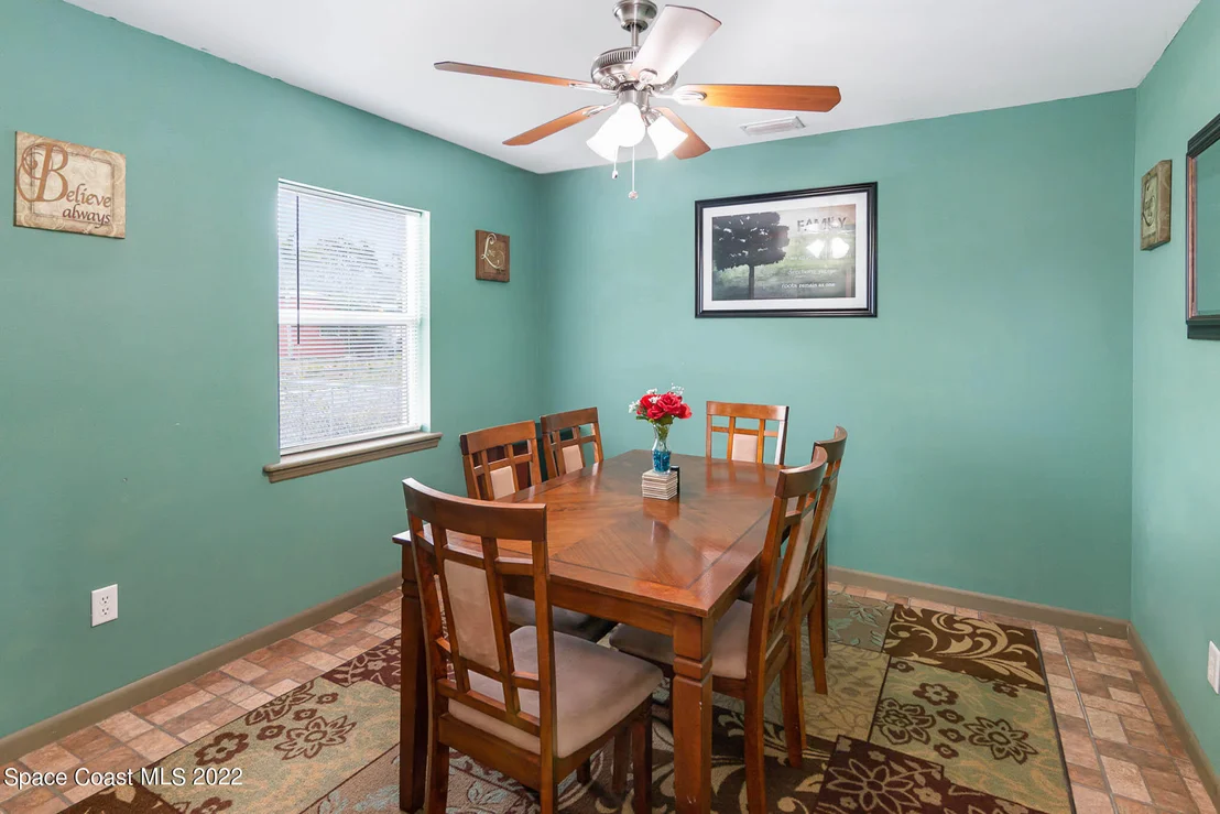 Photo of 3299 Jackson Avenue NE