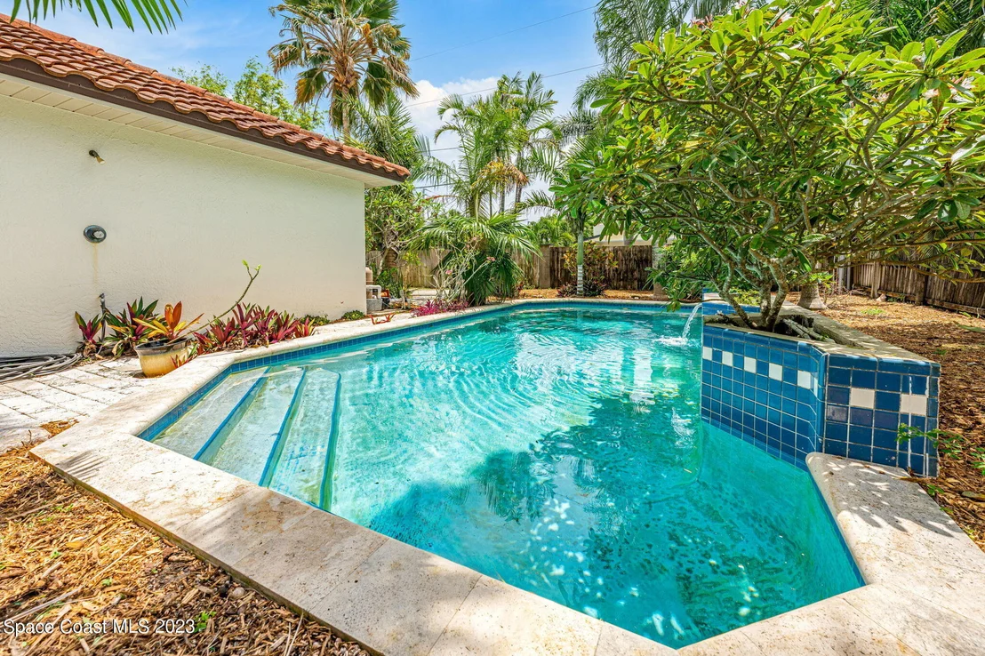 Photo of 301 Miami Avenue