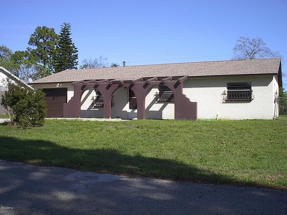 Photo of 4065 Song Drive