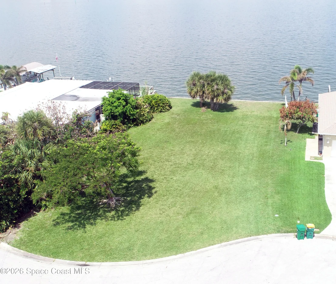 Photo of 490 Brightwaters Drive