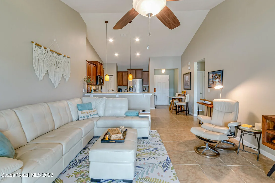 Photo of 3592 Joslin Way