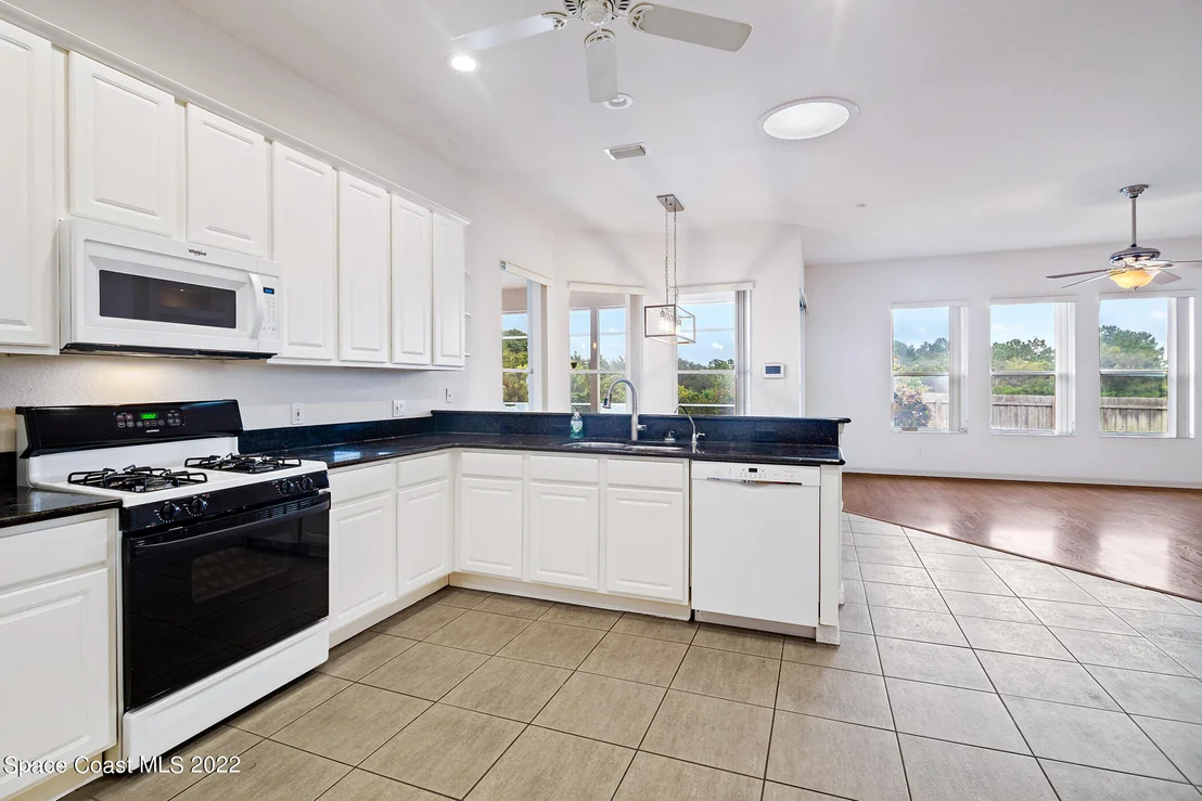 Photo of 5713 Newbury Circle