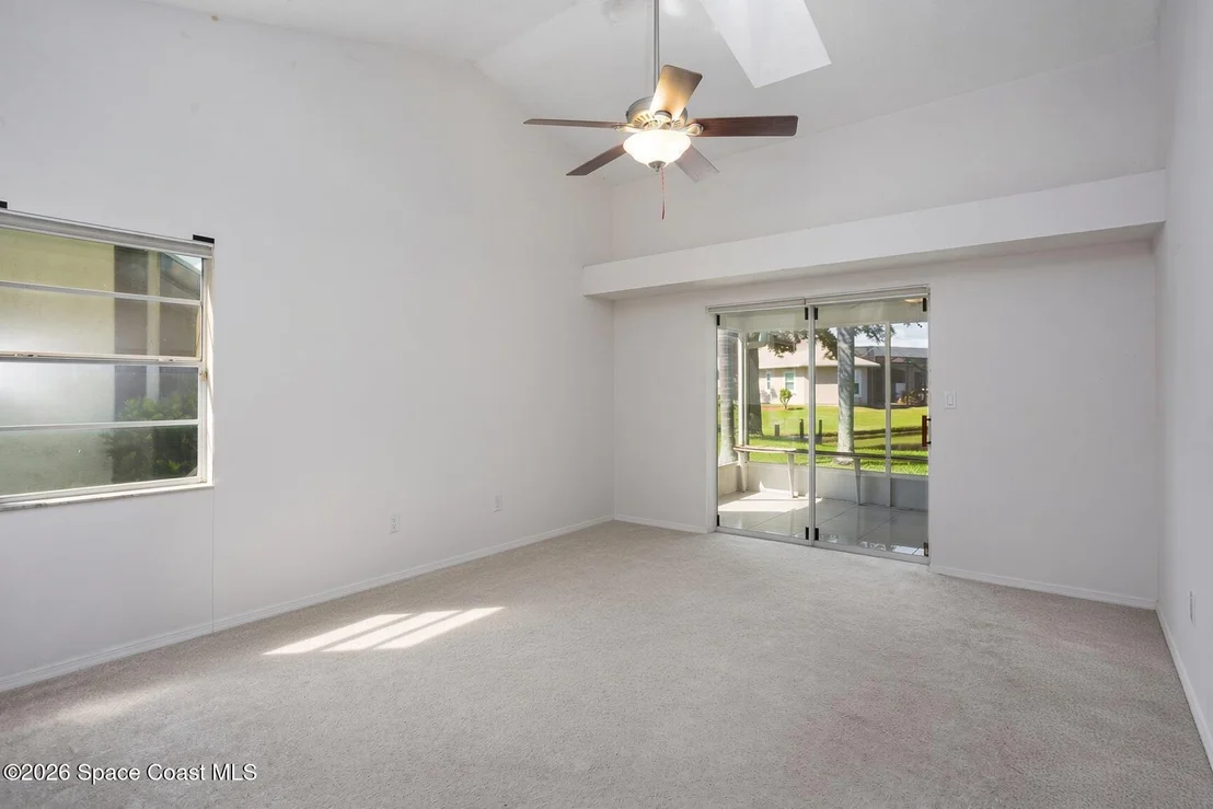Photo of 452 Kimberly Drive