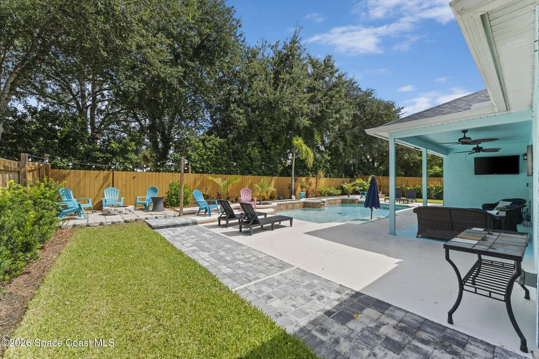 Photo of 1330 Enclave Drive