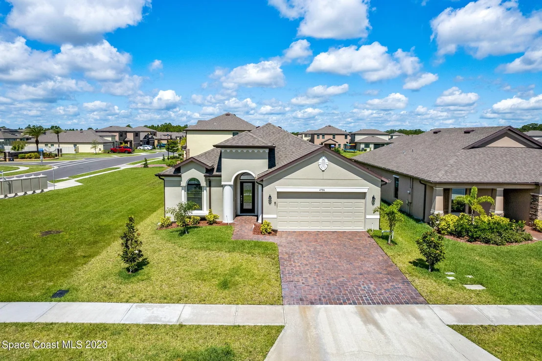 Photo of 4706 Broomsedge Circle