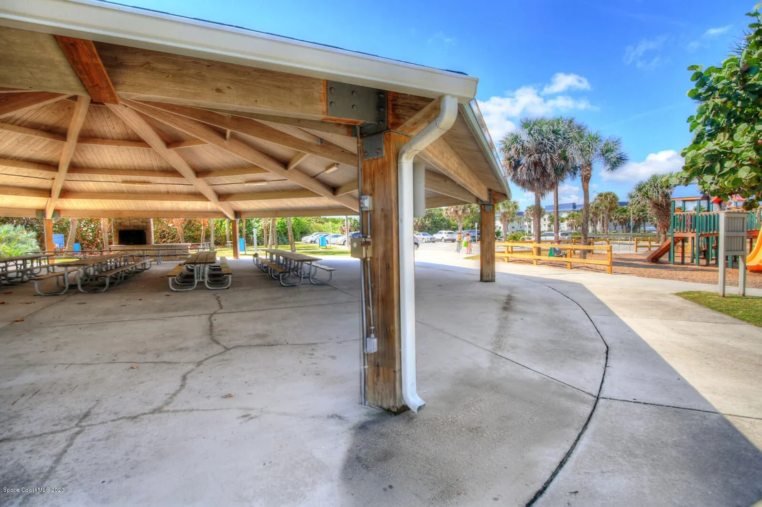 Photo of Unit 67 at 335 Paradise Boulevard