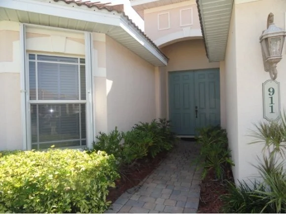 Photo of 911 Glen Abbey Way
