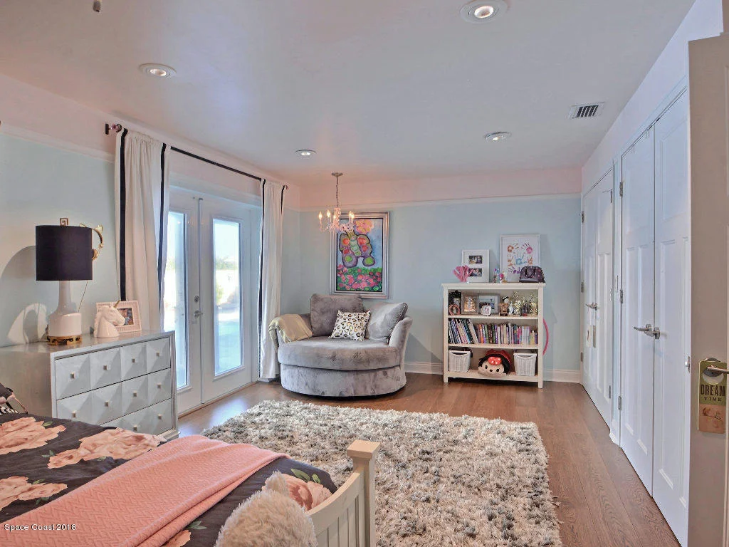 Photo of 745 Beach Street