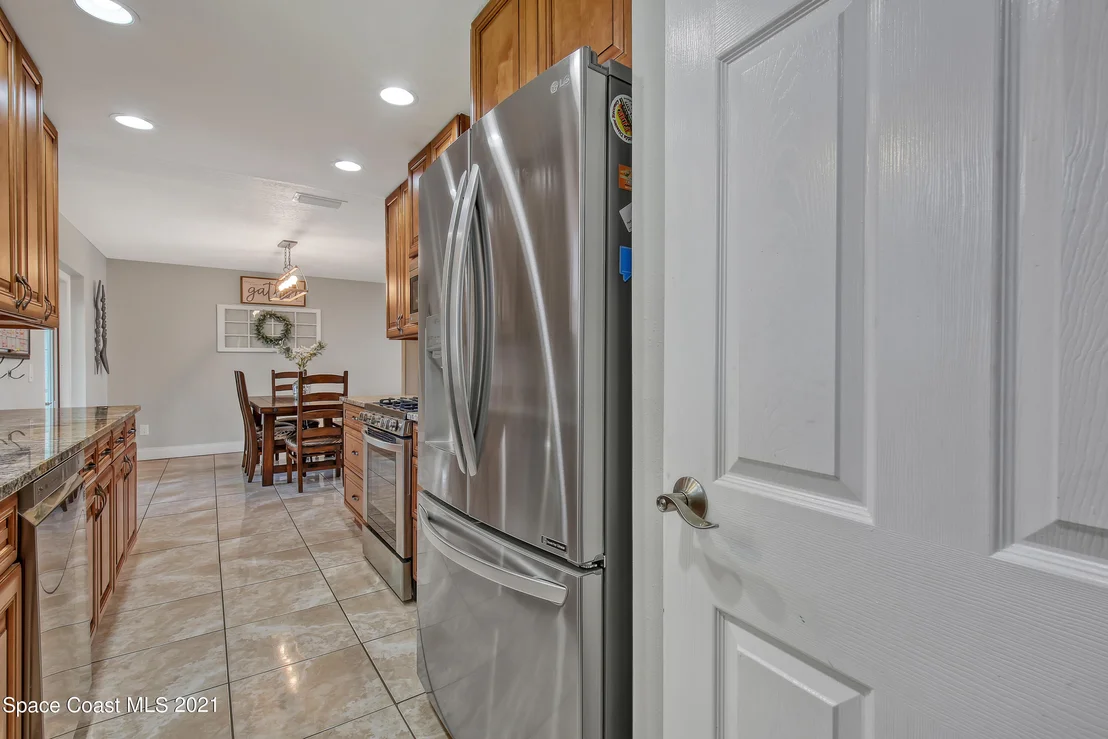 Photo of 2560 Corbusier Drive