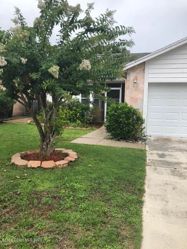 Photo of 1034 Abell Circle