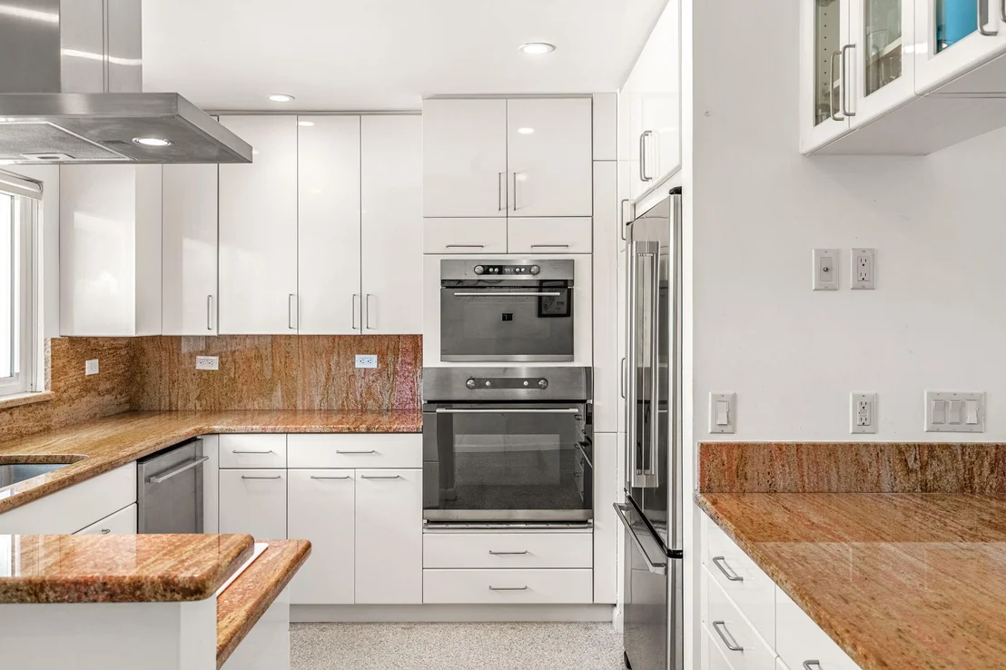 Photo of 401 2nd Avenue