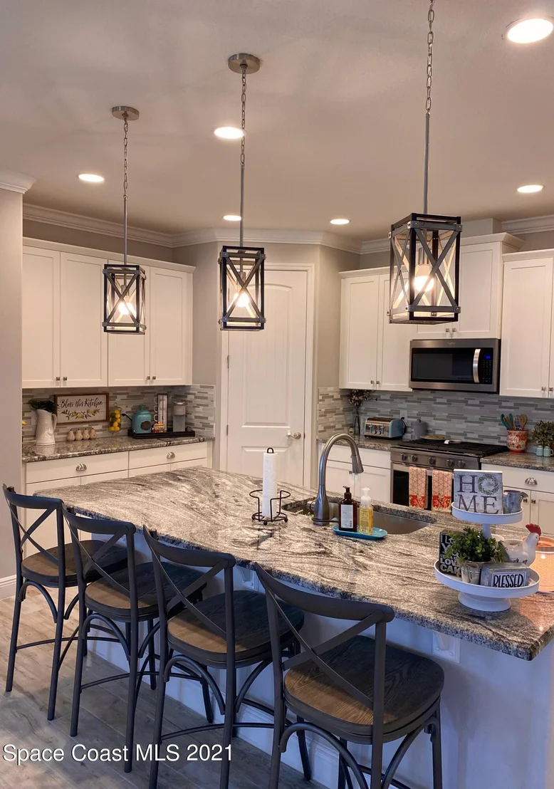 Photo of 7524 Poulicny Lane