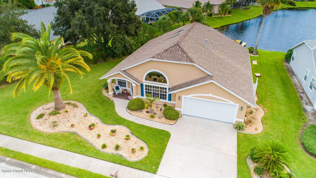 Photo of 1052 Fieldstone Drive