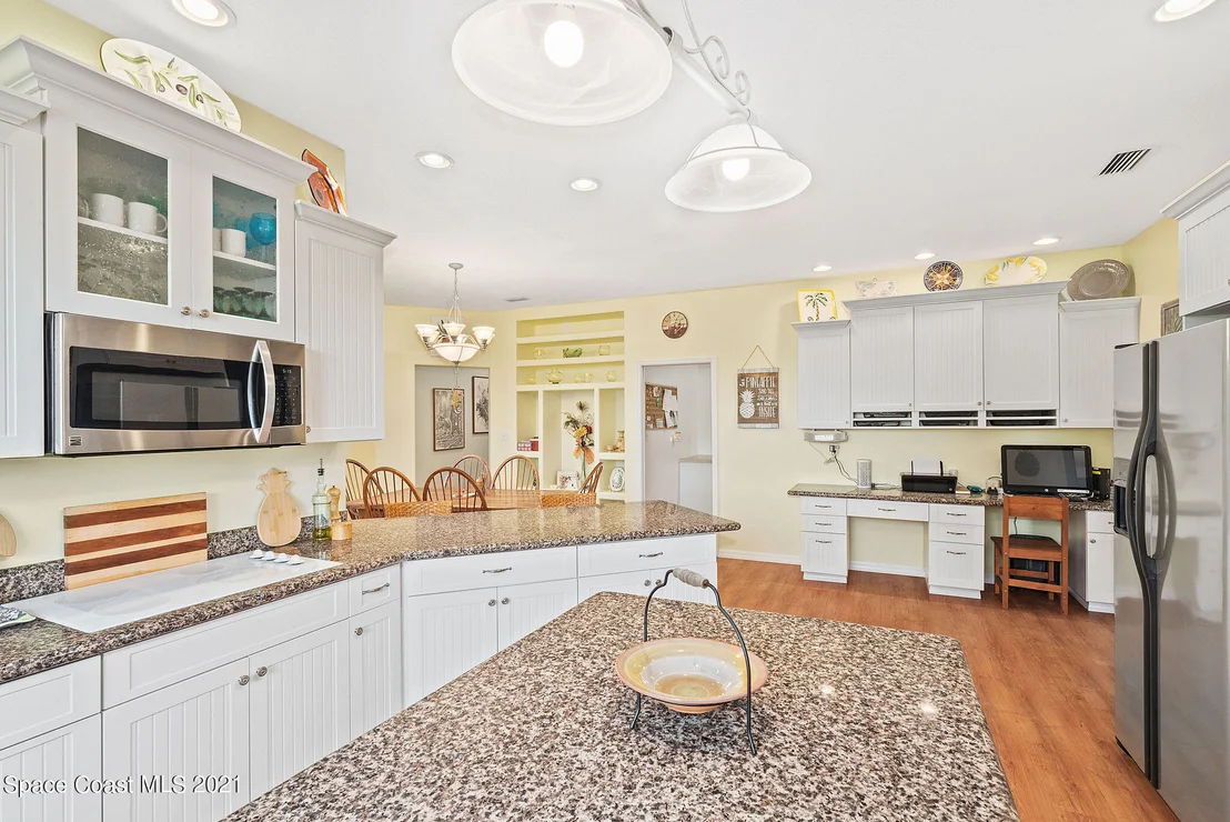 Photo of 4570 Alix Lane