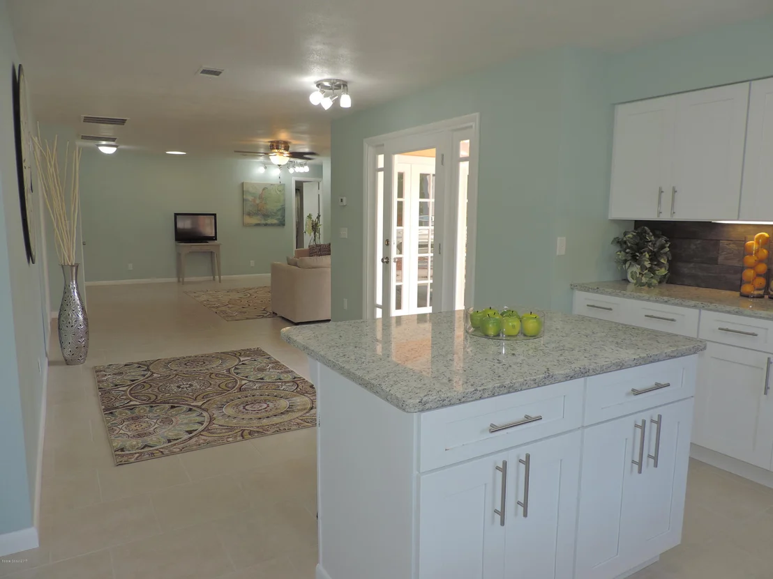 Photo of 307 Edgewood Drive