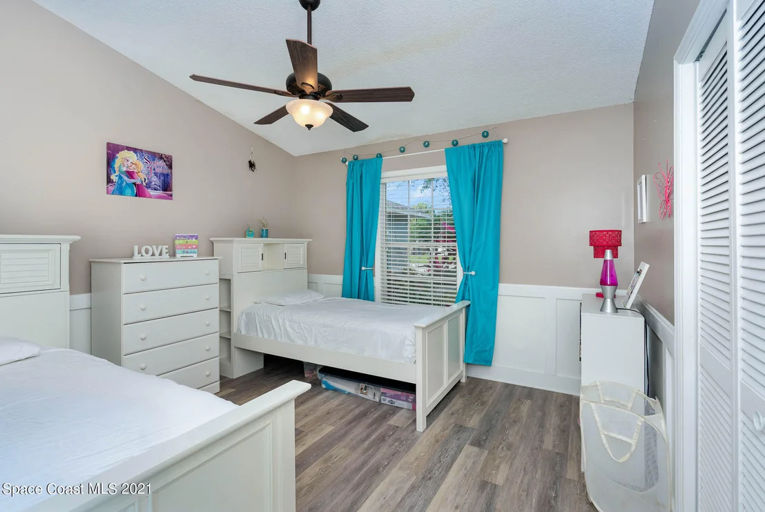 Photo of 1349 Richwood Circle