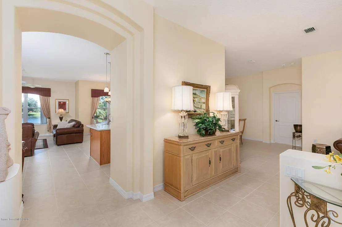 Photo of 4628 Alamanda Drive