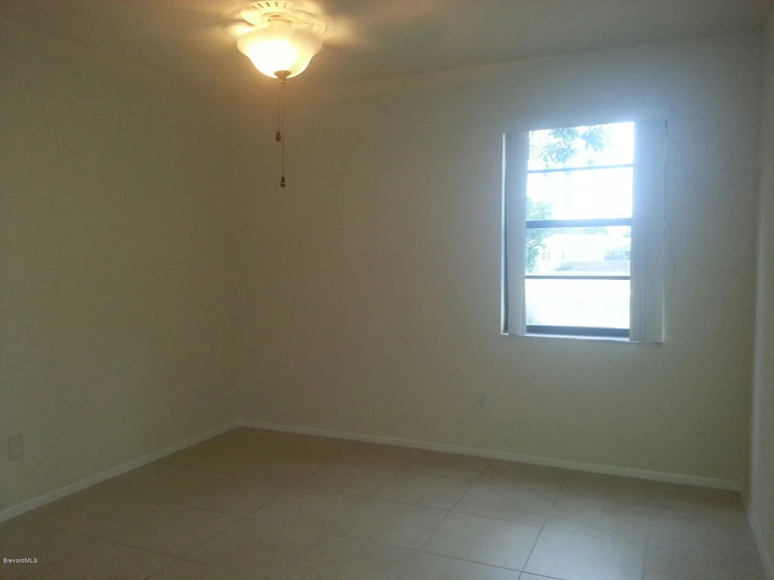 Photo of 4800 Riverside Road