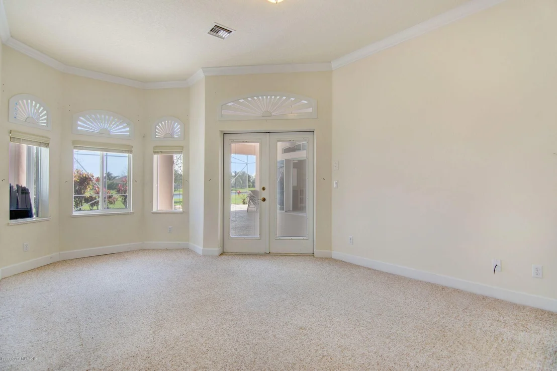 Photo of 1250 Starling Way