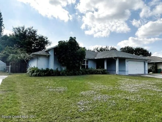 Photo of 2885 Kingston Lane