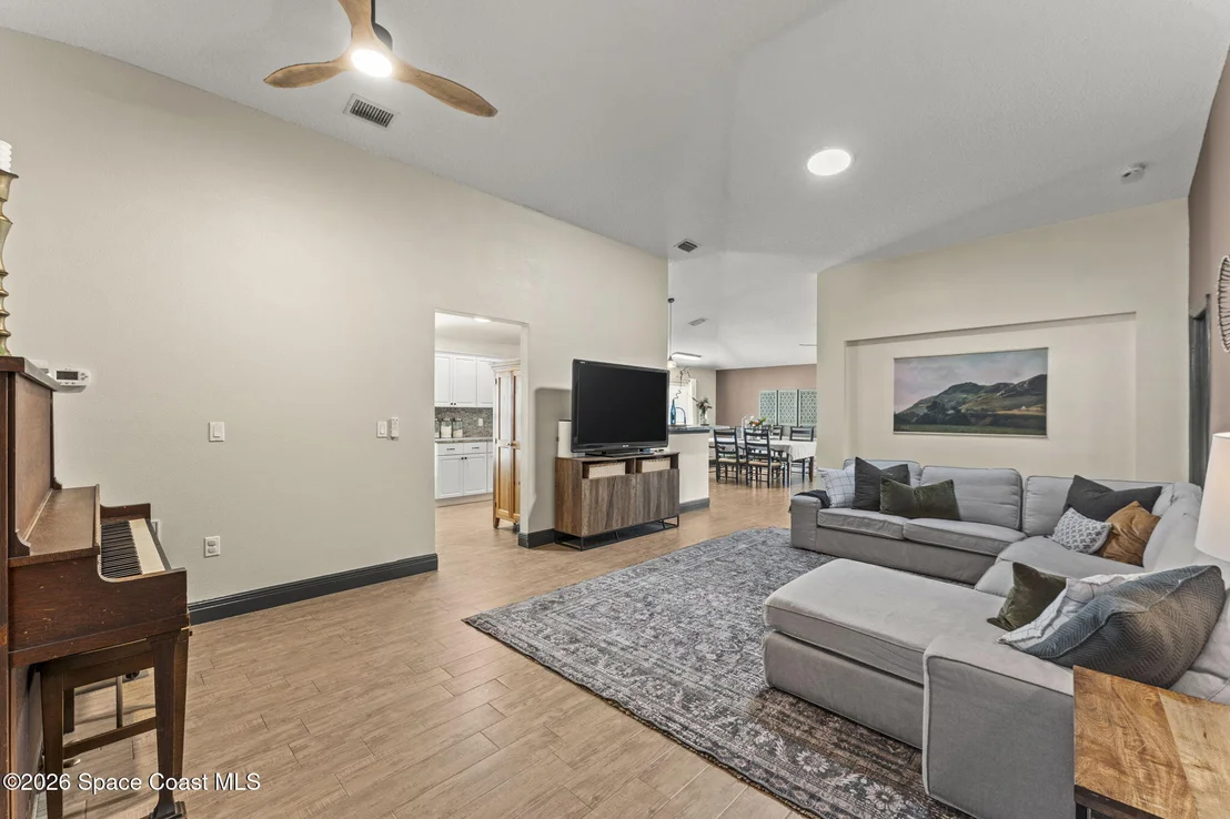 Photo of 4600 Radford Lane