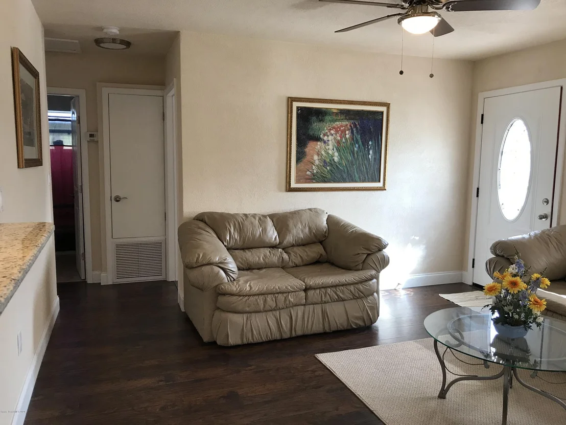 Photo of 3201 Ideal Avenue NE