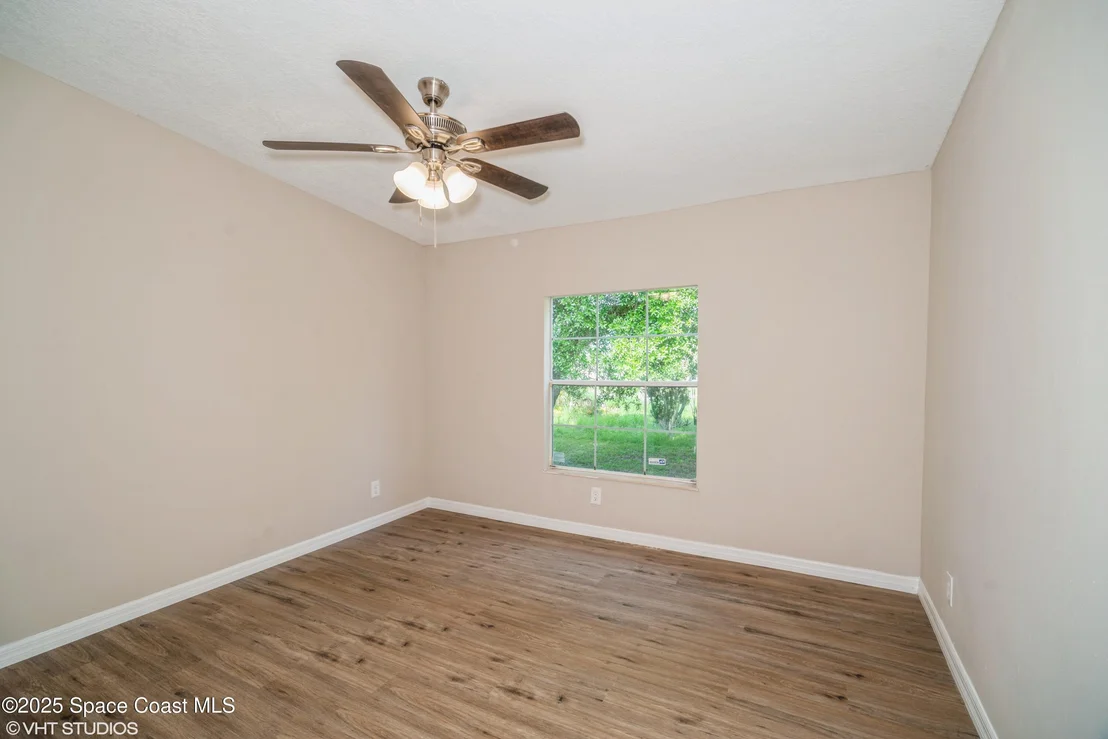 Photo of 155 Vanguard Circle