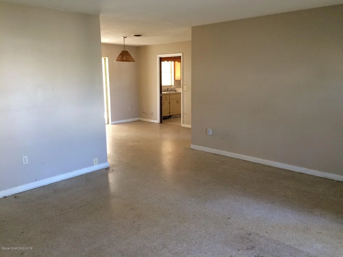 Photo of 1207 Seminole Drive