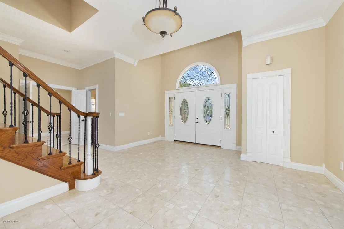 Photo of 545 Lanternback Island Drive