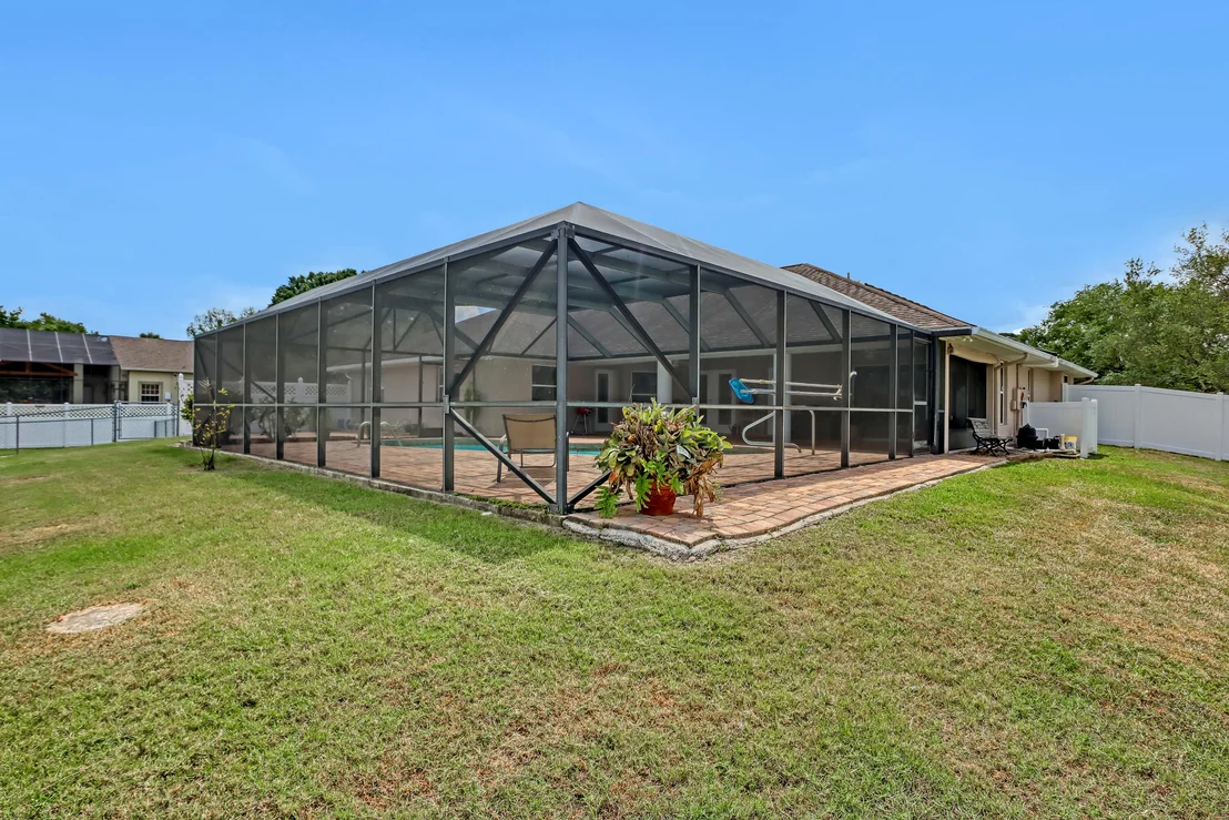 Photo of 1840 Barton Boulevard