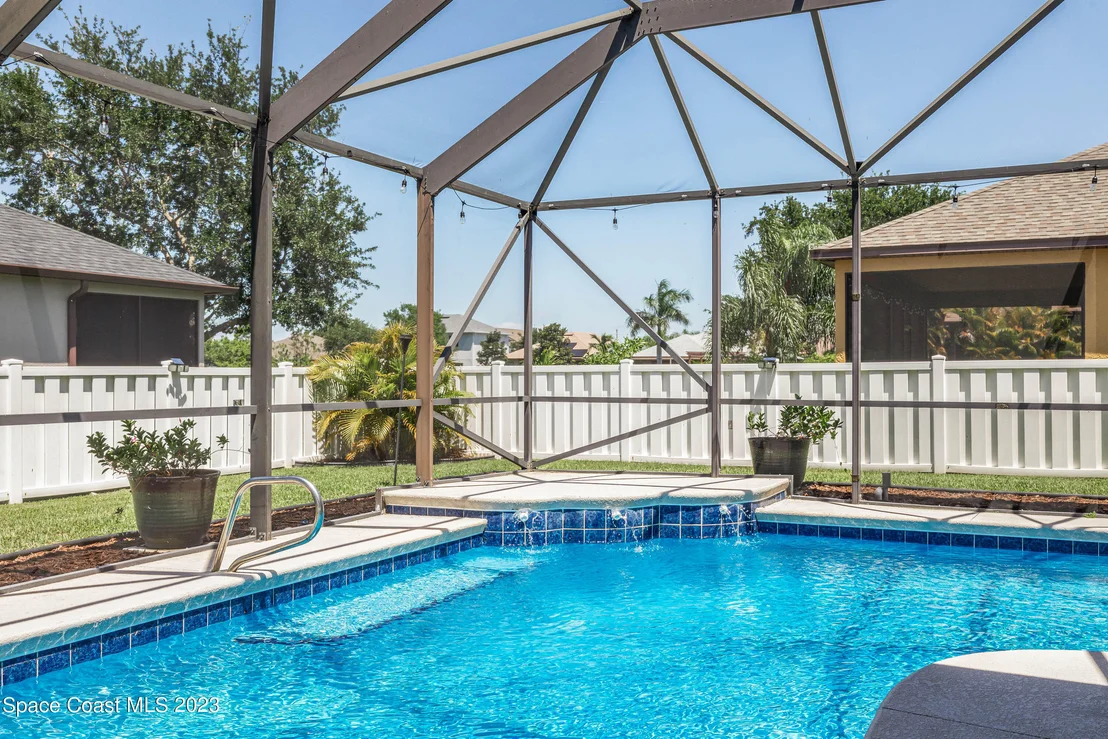 Photo of 1201 Serengeti Way