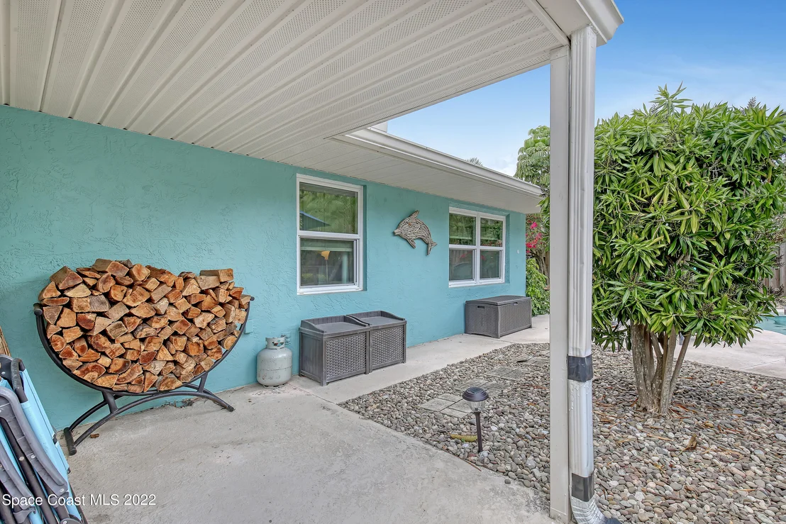 Photo of 400 Mosswood Boulevard