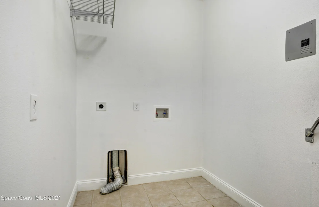 Photo of 312 Waterside Circle