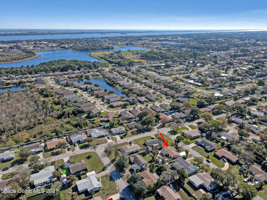 Photo of 972 Miracle Way