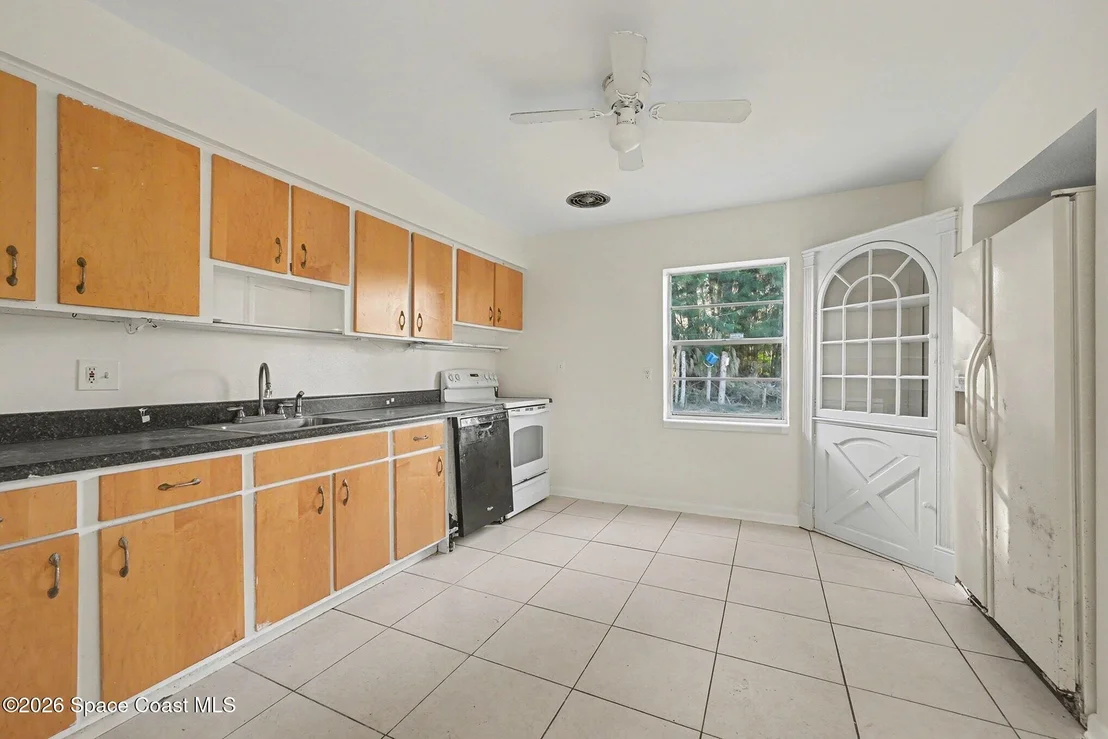 Photo of 500 Wisteria Drive