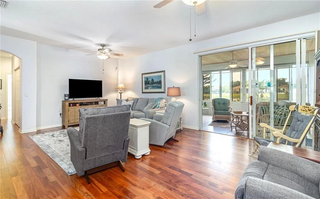 Photo of 1332 Shoreline Circle