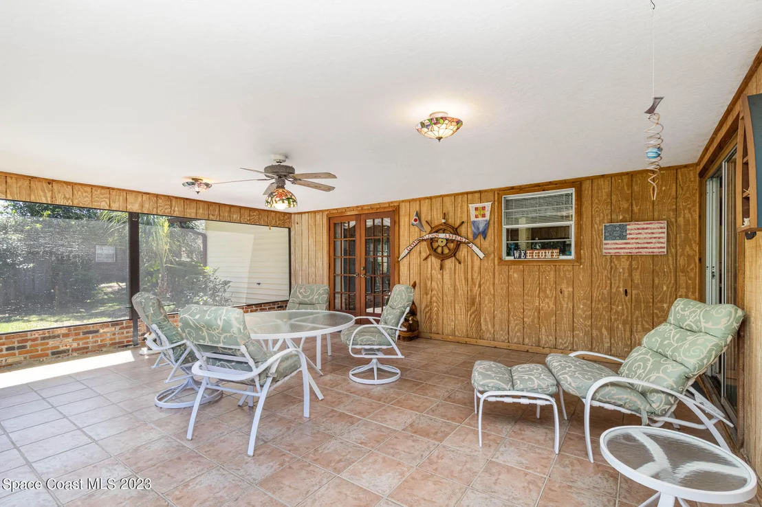 Photo of 639 Dundee Circle