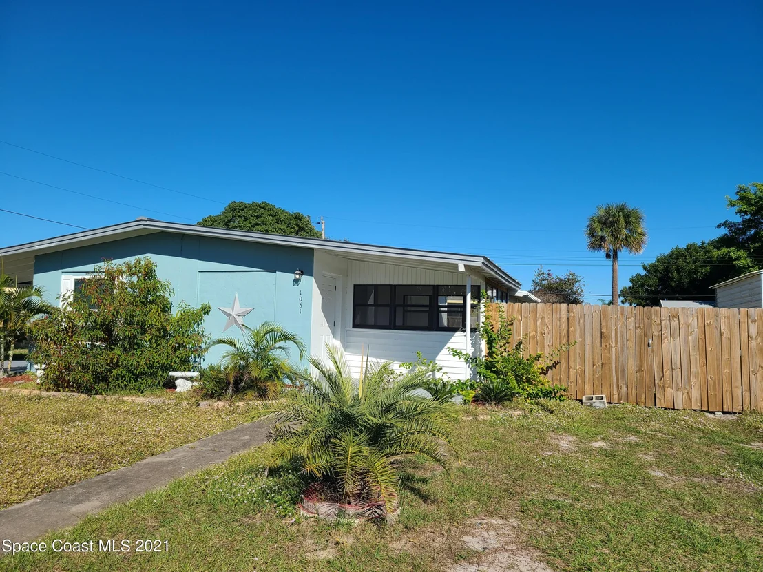 Photo of 1061 Cable Lane NE