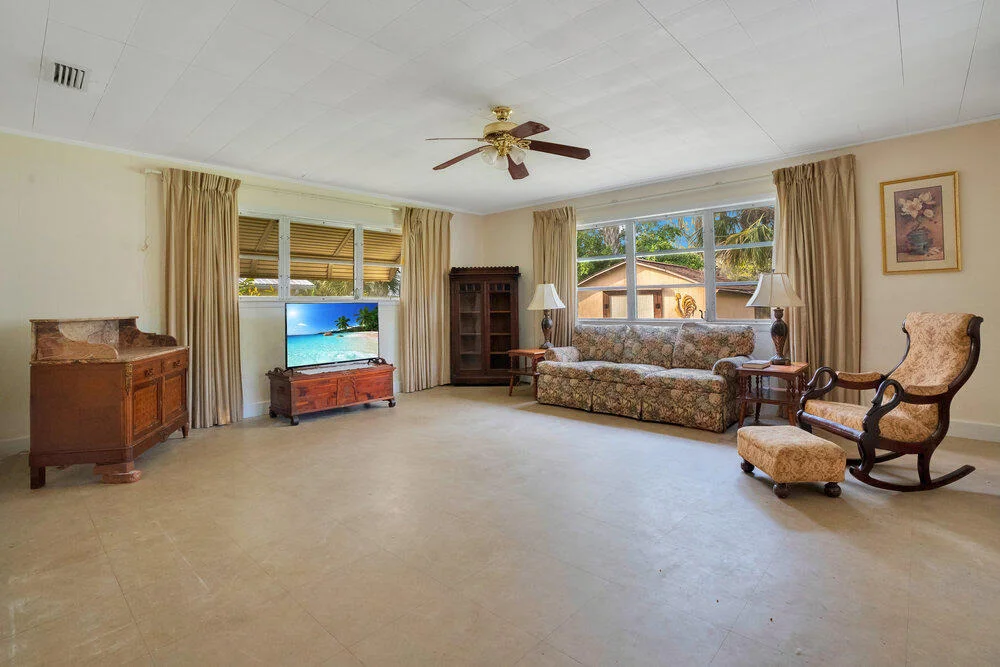 Photo of 424 Royal Palm Drive