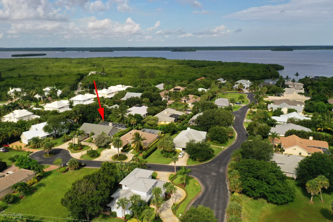 Photo of 1645 Shuckers Point