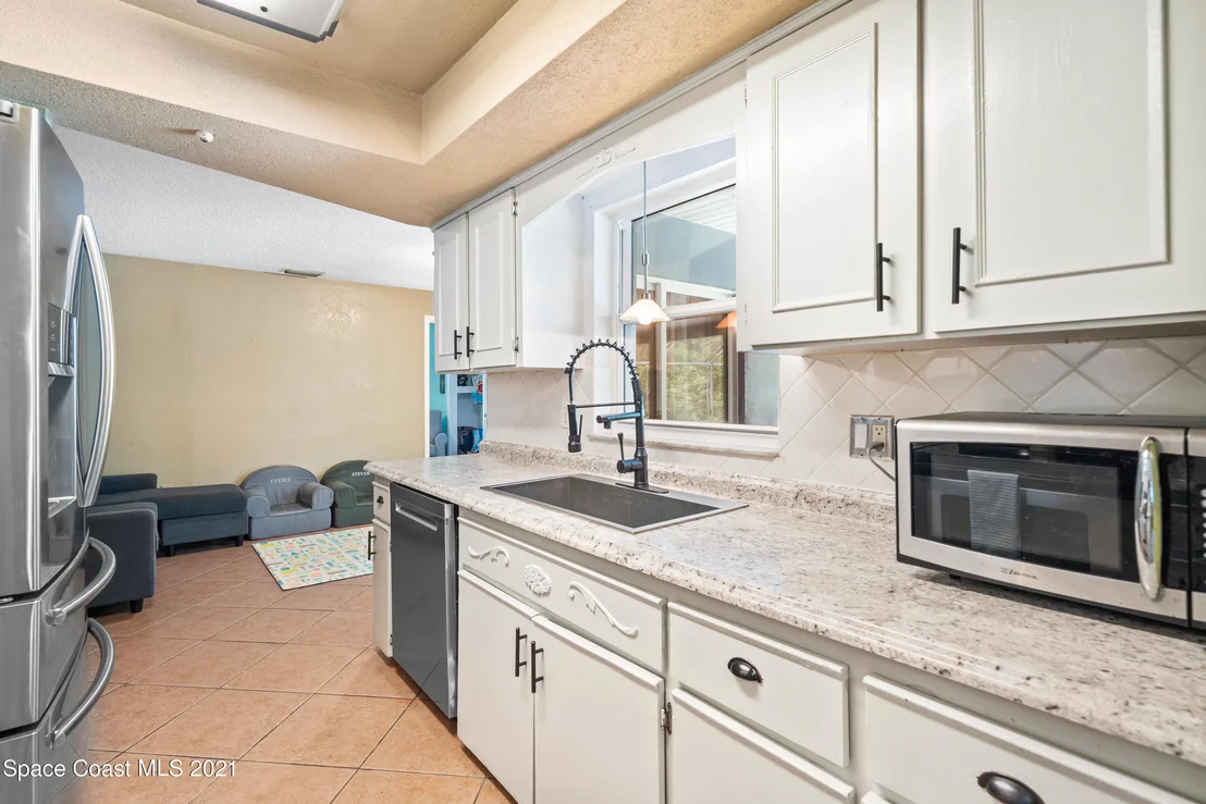 Photo of 2480 Cox Road