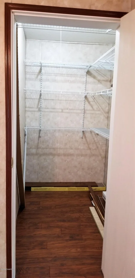 Photo of 2146 Parrish Road