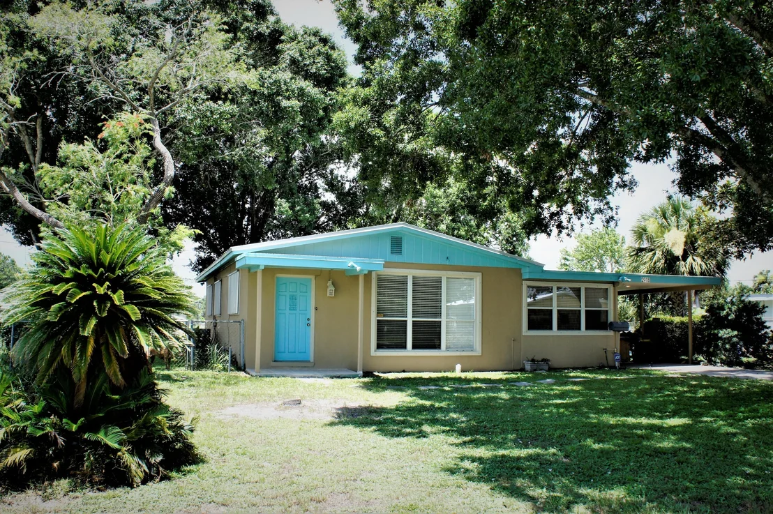 Photo of 2918 Rollins Street