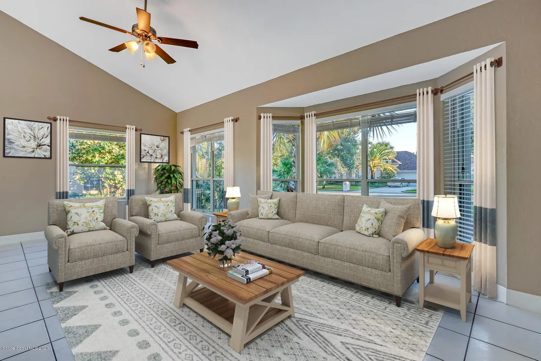 Photo of 542 Sanderling Drive