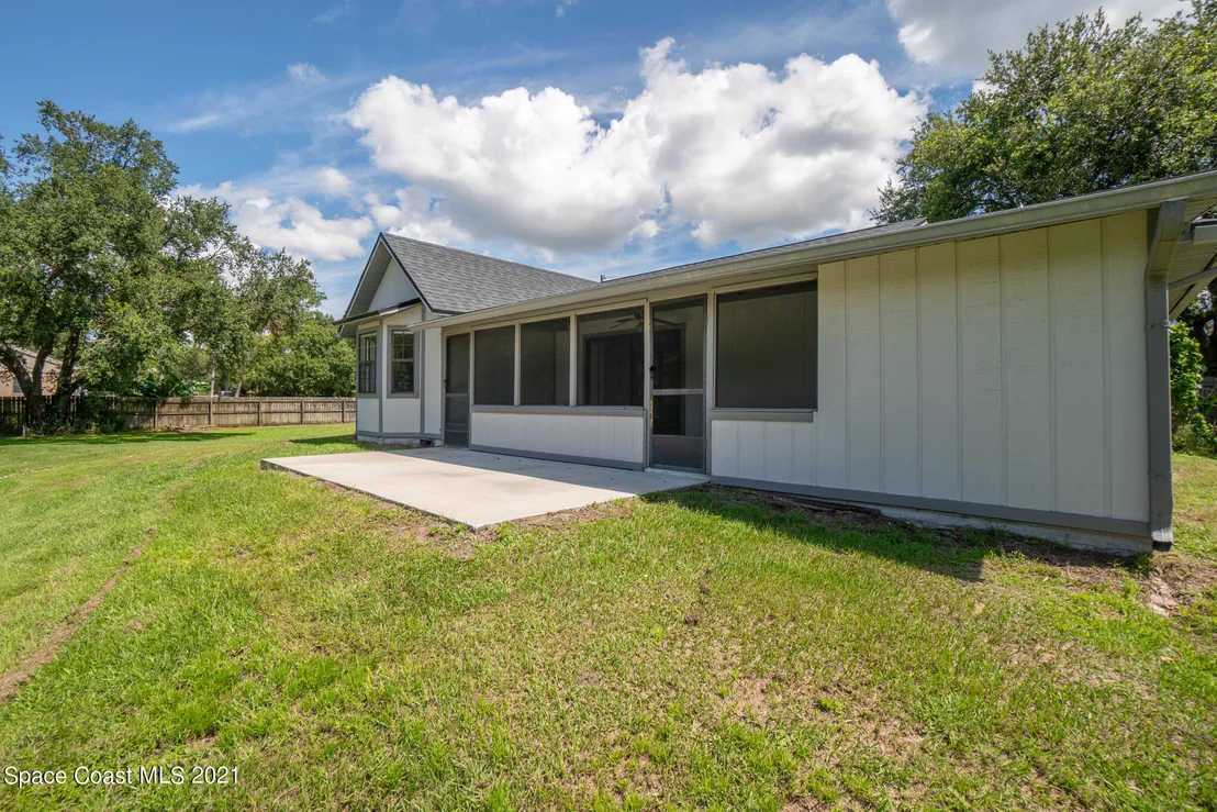 Photo of 4390 Alan Shepard Avenue