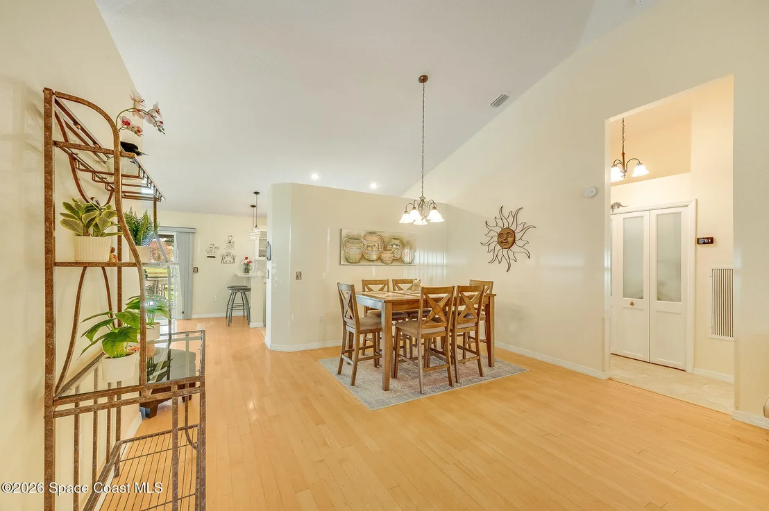 Photo of 411 Wenthrop Circle