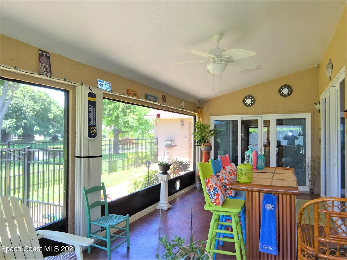 Photo of 941 Pelican Lane