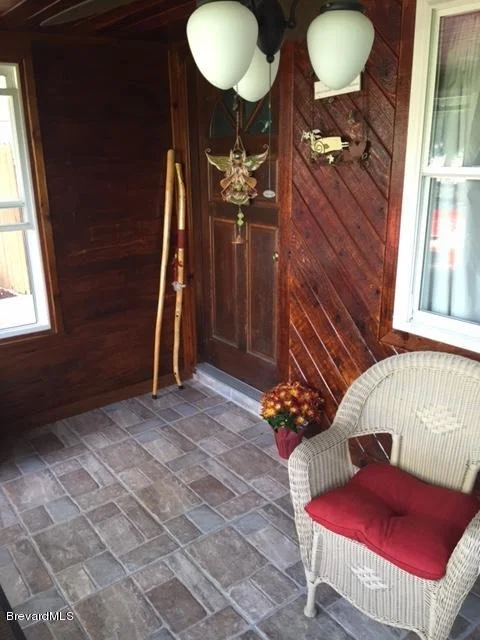 Photo of 5085 Bridge Road