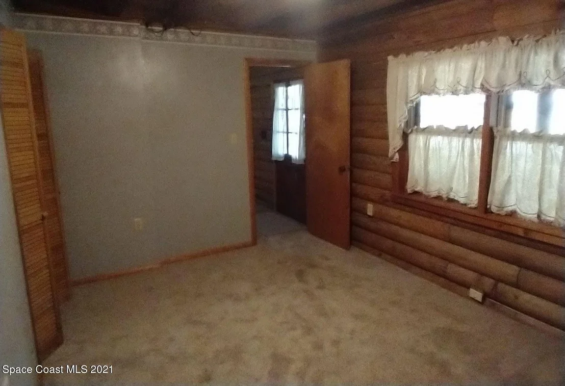 Photo of 5495 Flint Road